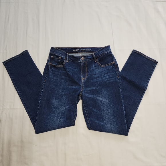 Old Navy Curvy Jean's size 4 - Picture 3 of 9